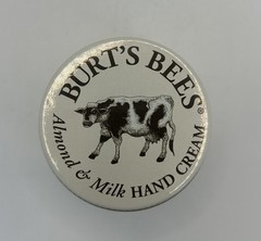 Burt’s Bees Almond and Milk Hand Cream 2 oz. NEW Read ⬇️