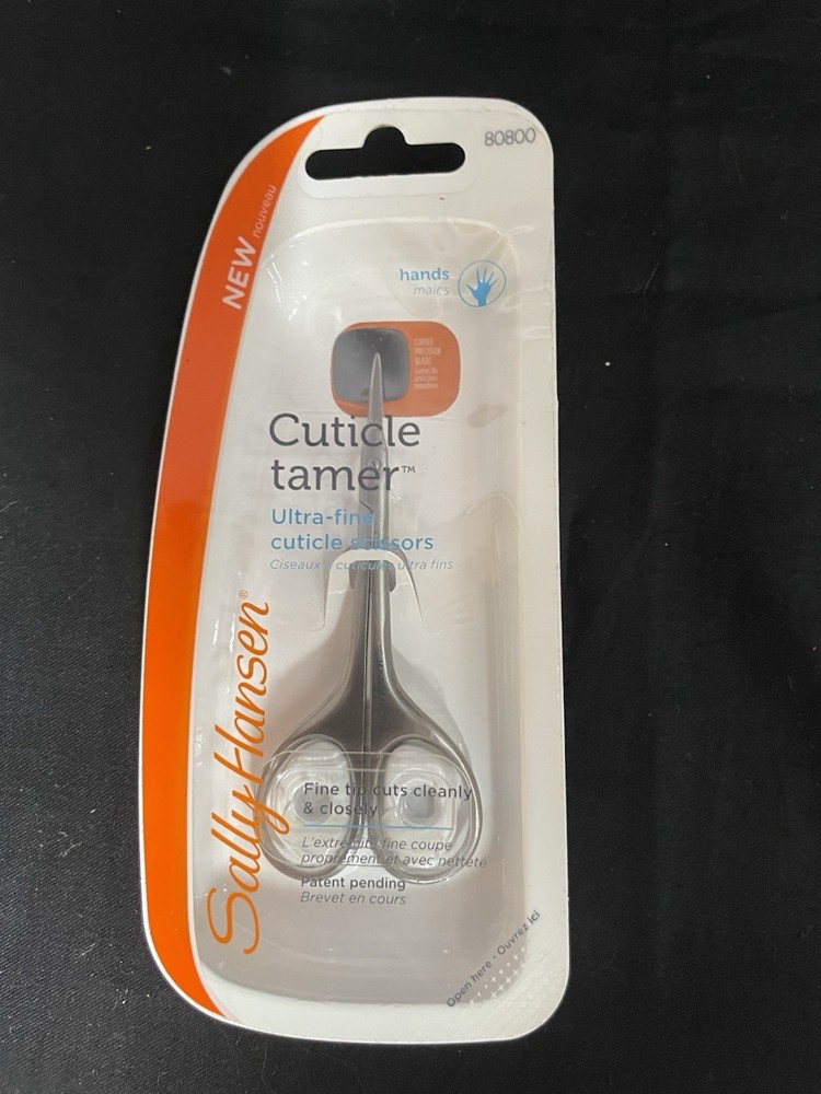 NEW Sally Hansen cuticle Tamer Ultra Fine Cuticle Scissors C-44