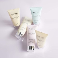 Neom- Great Day Magnesium Body Butter, 200ml | Mandarin & Wild Mint | Cream Mois
