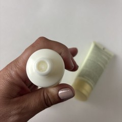 2-Mary Kay Satin Hands 1- Protecting Softener & 1- Nourishing Shea Cream