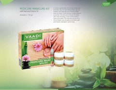 Vaadi Herbals Soothing Refreshing Pedicure Manicure Spa Kit Cream & Oil Set 135g