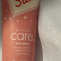 Avon Vita moist hand cream 1.5 oz 2020 discontinued new old stock