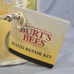 Burt’s Bees Hand Repair Gift Set New in Gift Bag