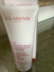 NIB Clarins Hand And Nail Treatment Professional Size 7oz