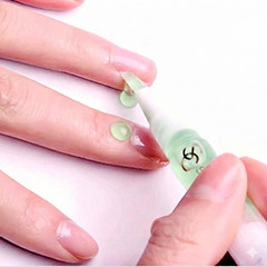 Cuticle Revitalizer Oil Pen Nail Care Moisturizing Dry Skin Manicure Treatment