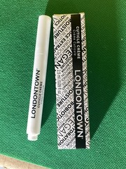 LondonTown Cuticle Creme Pen 0.09 fl oz/2.5ml NewInBox Free shipping