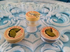 Burt’s Bees Lemon Butter Cuticle Cream (2) & Beeswax Banana Hand Cream Set