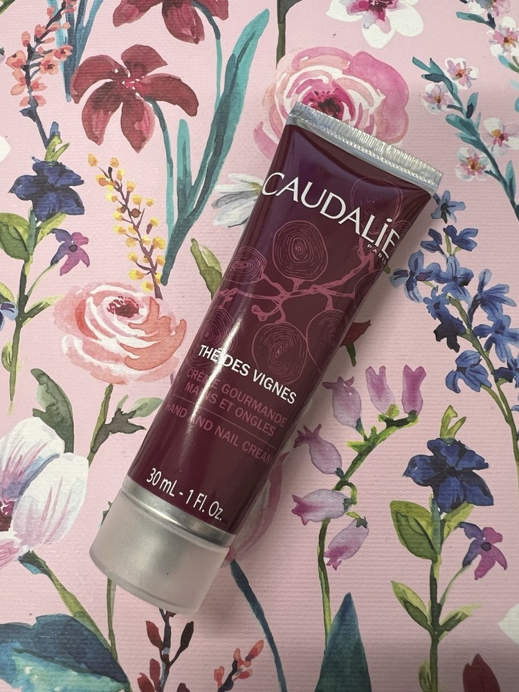 Caudalie Paris Thé Des Vignes Hand and Nail Cream Travel Size – 30mL
