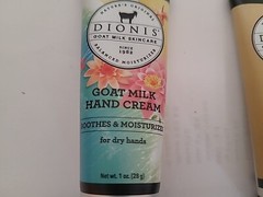 Dionis Natural Goat Milk 2 Hand Creams ,1oz×2, Water Flower&Vanilla, GIFT, New
