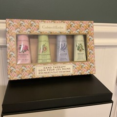 CRABTREE 4 Pc Hand Therapy Cream Set ROSEWATER ALMOND LAVENDER AVOCADO .9oz Ea