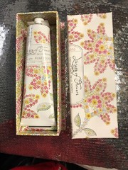 Library of Flowers Handcream in Honeycomb 2.3oz/64g NIB 100% authentic free ship