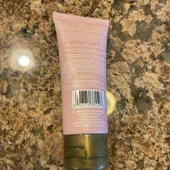 Valuta Currency Gold Grapefruit Cassis Cuticle Cream 2.5 oz/75ml New