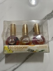 Blossom Scented Cuticle Oil Infused Apple, Cinnamon, Peach DENTED BOX