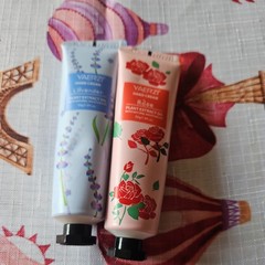 2 Pack Yaerzi Hand Cream for Dry Cracked Hands, Valentines Day Gift 1 Fl Oz: New