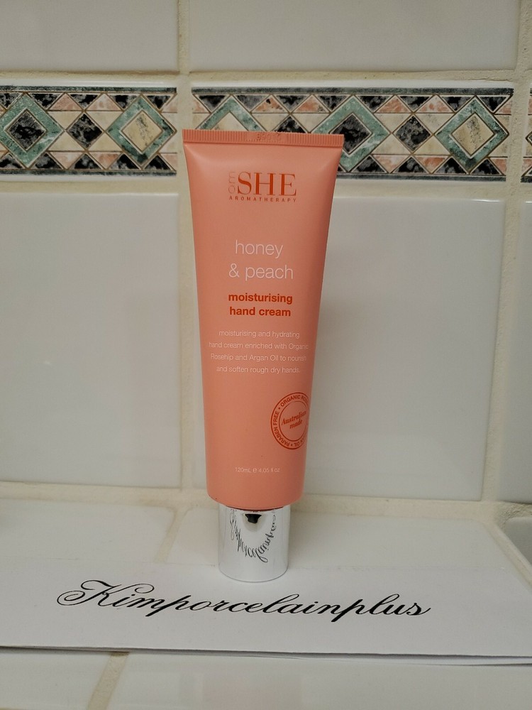 OM SHE Australian Made Moisturising Hand Cream HONEY & PEACH 4.05 Fl Oz