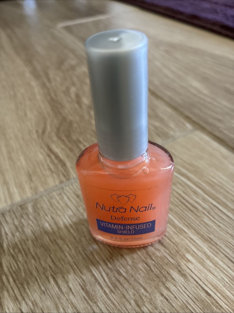 Nutra Nail Defense VITAMIN-INFUSED SHEILD STRENGTHENS & PROTECTS fast free ship