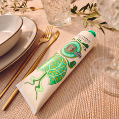 L’Occitane Limited Edition 5% Shea Butter Sparkling Leaves Hand Cream 150ML NIB
