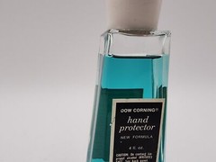 VTG Dow Corning Hand Protector 4 Fl Oz Wash Resistant Silicone Shield