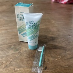 AVON CUTICLE FITNESS SCRUB/W MINI NAIL BRUSH, .75 oz *NIB* OLD STOCK