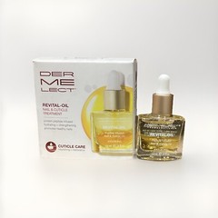 Dermelect Revital-oil Nail & Cuticle Treatment- Nourishing Oil for Dry Damage