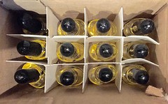 12 X BOTTLE OF 0.5 OZ CUTICLE OIL BY EARTH THERAPEUTICS NEW NO LEBAL