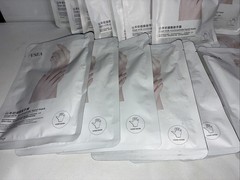 Lot Of 18- Goat Milk Nivotinamide Hand Masks