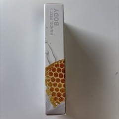 Cuccio Naturale Revitalizing Roll-On Cuticle Oil Milk & Honey 10 ml