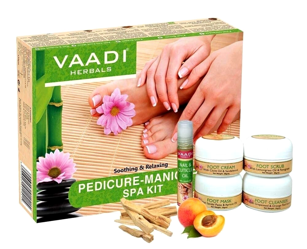 Vaadi Herbals Soothing Refreshing Pedicure Manicure Spa Kit Cream & Oil Set 135g