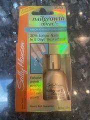 New Sally Hansen Nail Growth Miracle Growth Treatment 3030 Clear 3 Pack Lot