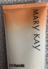 Mary Kay Satin Hands Peach Hand Cream – NEW NO BOX Full Size 3 oz