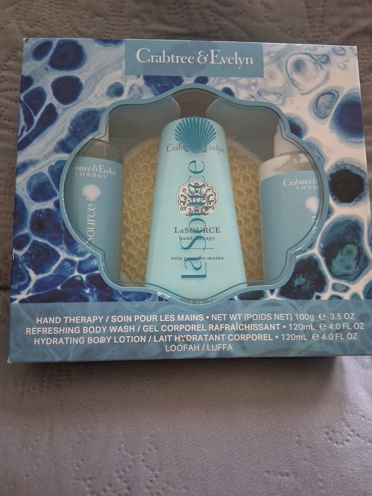 CRABTREE & EVELYN LA SOURCE GIFT SET HAND THERAPY, BODY WASH, LOTION, LOOFAH