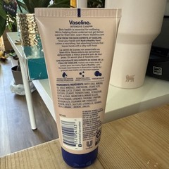 Vaseline Unilever Intensive Care Healthy Hands Stronger Nails Lotion, 3.4 oz New