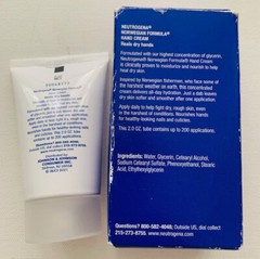 Neutrogena Norwegian Formula Hand Cream – Fragrance Free – 2 Oz – Lot of 2 READ*