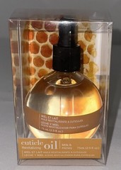 New Cuccio Naturale Luxury Spa Revitalizing Cuticle Oil Milk & Honey 2.5 fl. oz.