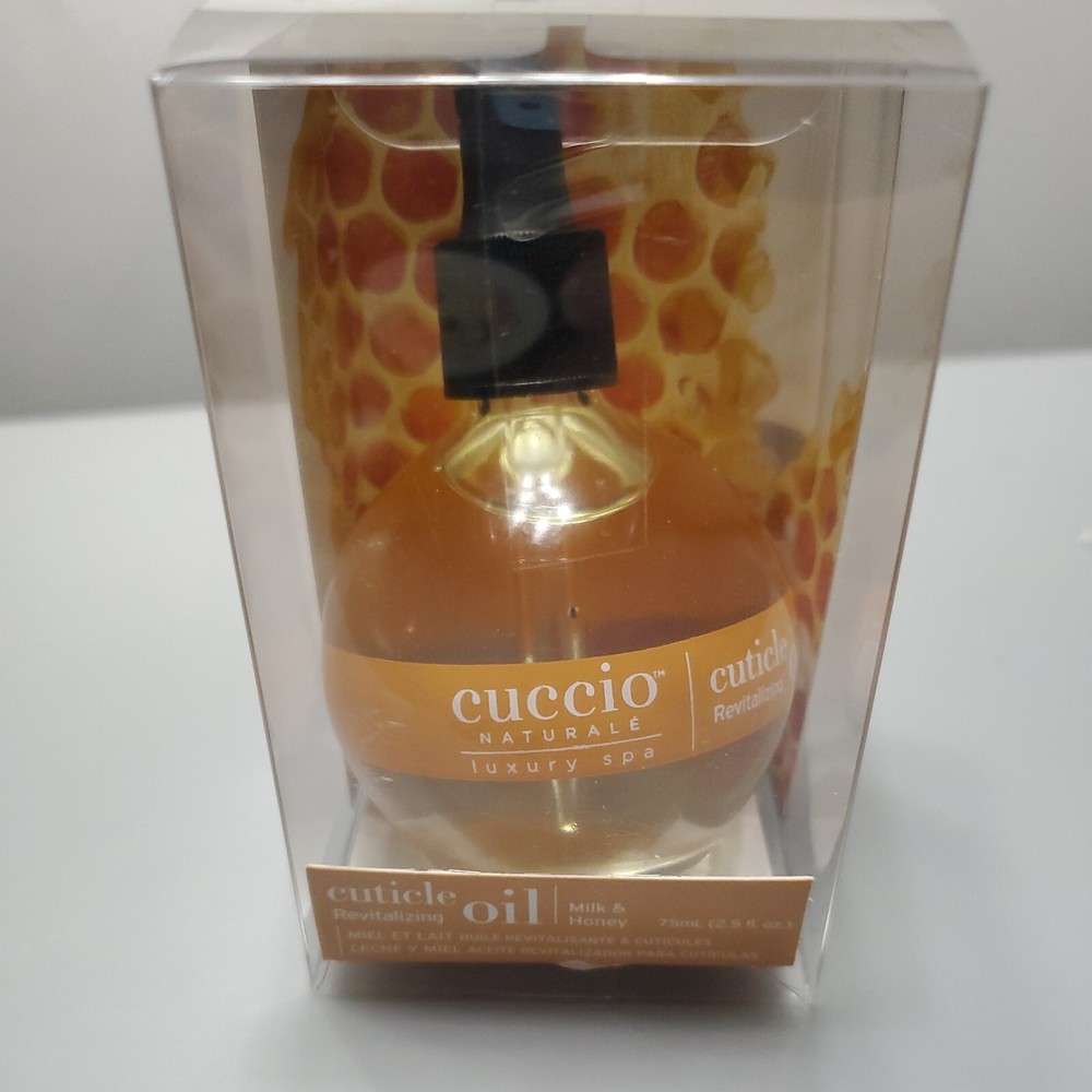 Cuccio Naturale Revitalizing Cuticle Oil 2.5oz Milk & Honey New in Box