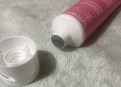 Cake strawberries & cream ultra nourishing totally-to-die-for hand cream 2oz ❤️