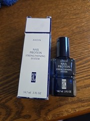 Avon – Nail Protein Strengthening System – Vintage HTF 1997 – 14.7mL .5oz