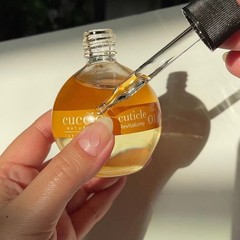 Cuccio Naturale Revitalizing Cuticle Oil Paraben Free Milk & Honey – 2.5 Oz