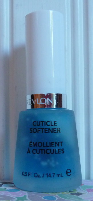 REVLON CUTICLE SOFTENER NAIL TREATMENT #935