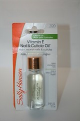 Sally Hansen 2120 Vitamin E Nail and Cuticle Oil