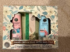 Hand Cream Duo With Nail File 2 Hand Cream 30 ml Each Gift Set Vegan Friendly