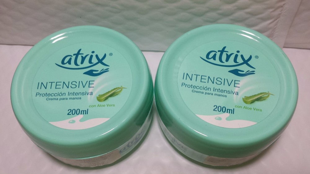 2 ATRIX CREAM MOISTURIZING 6.75 FL OZ EACH WITH ALOE VERA HAND CREAM 200 ML EA