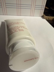 CLARINS Hand & Nail Treatment Cream 100ml/3.4oz NEW WHTOUT BOX, SEALED TUBE