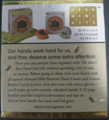 BURTS BEES HAND CARE KIT (Box Smashed)