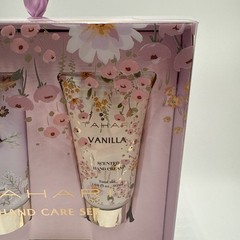 Tahari Hand Care Set Hand Mask Hand Cream Cuticle Cream Vanilla NIB
