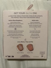Manicurist Paris Give Me Glow. Fingernail Polish ￼