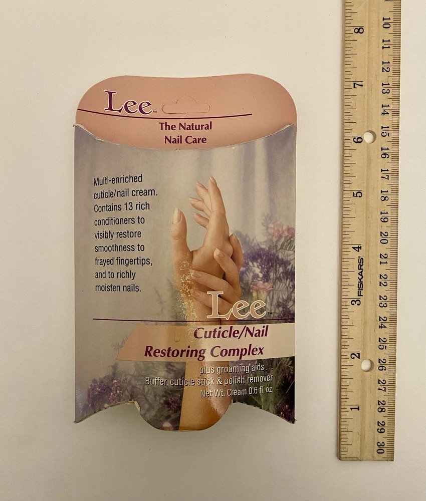Vintage 1988 LEE Cuticle/Nail Restoring Complex NOS Made in USA.