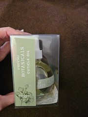 NIB Cuccio Botanicals self care cuticle oil (sandalwood + sage) – 2.5 fl oz