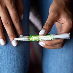justneem Neem Cuticle Care Pen – Sunflower & Coconut 0.07 Fl Oz (Pack of 50)