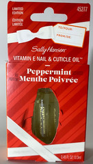 Sally Hansen Peppermint Scented Vitamin E Nail & Cuticle Oil 0.45 fl oz NIB